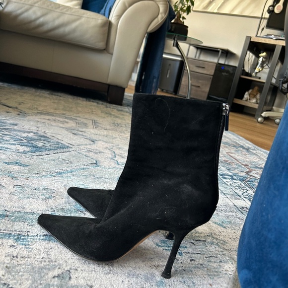 Jimmy Choo - Picture 1 of 5